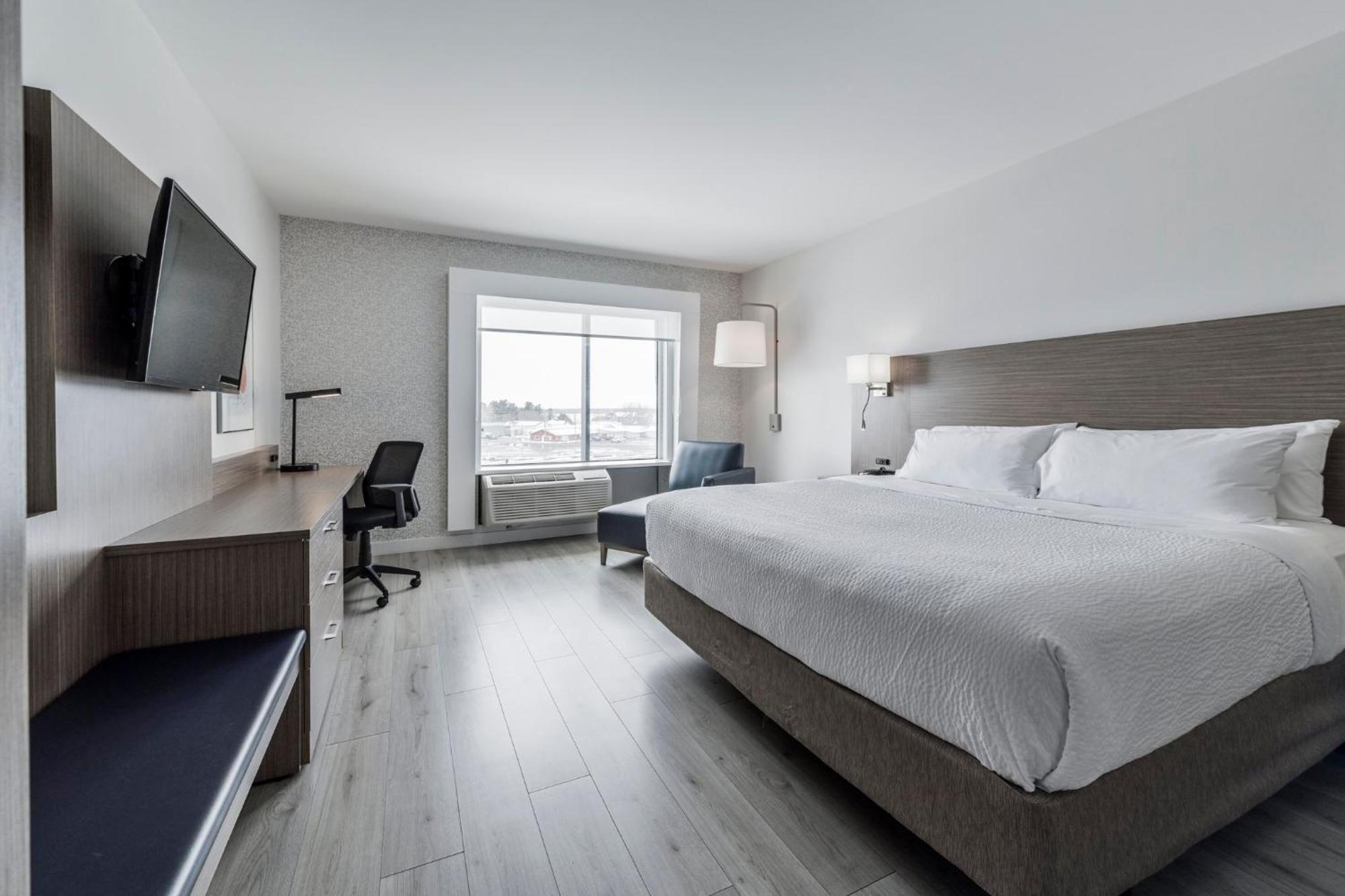 Holiday Inn Express Hotel & Suites Saint - Hyacinthe By Ihg Esterno foto