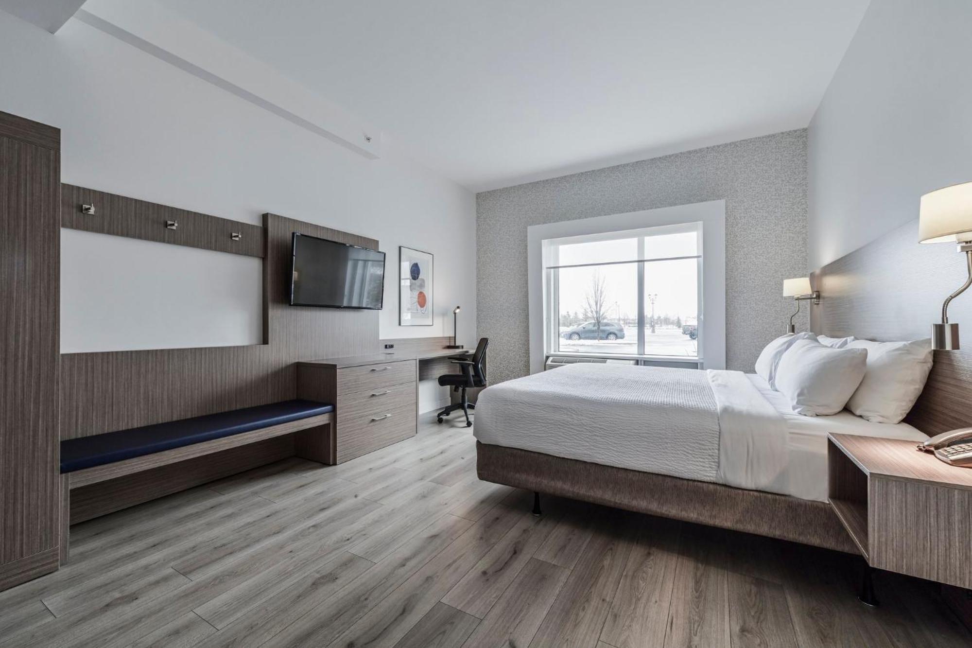 Holiday Inn Express Hotel & Suites Saint - Hyacinthe By Ihg Esterno foto