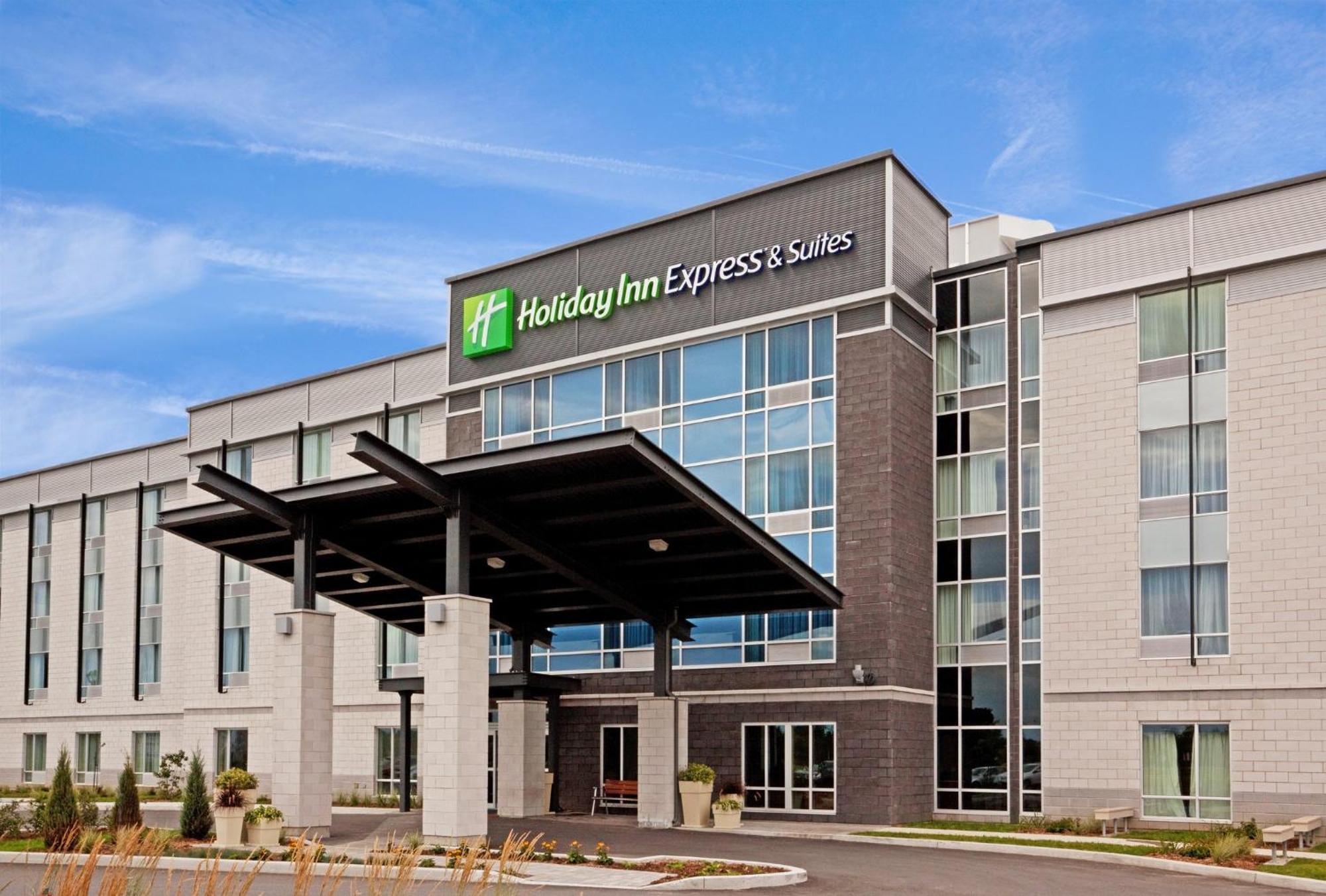 Holiday Inn Express Hotel & Suites Saint - Hyacinthe By Ihg Esterno foto